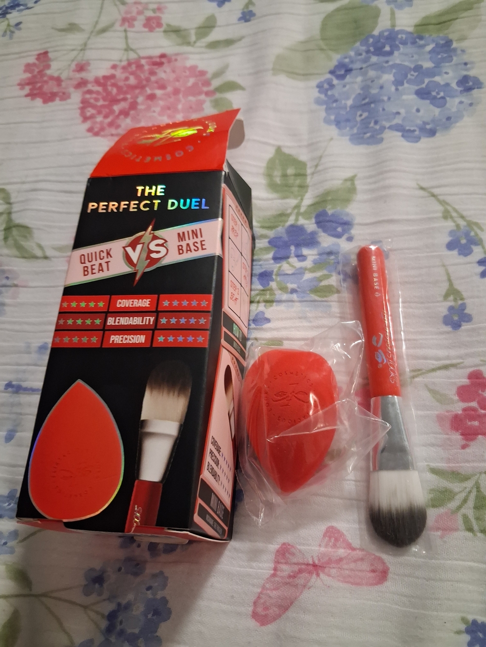 Red Makeup Brush & Sponge Set